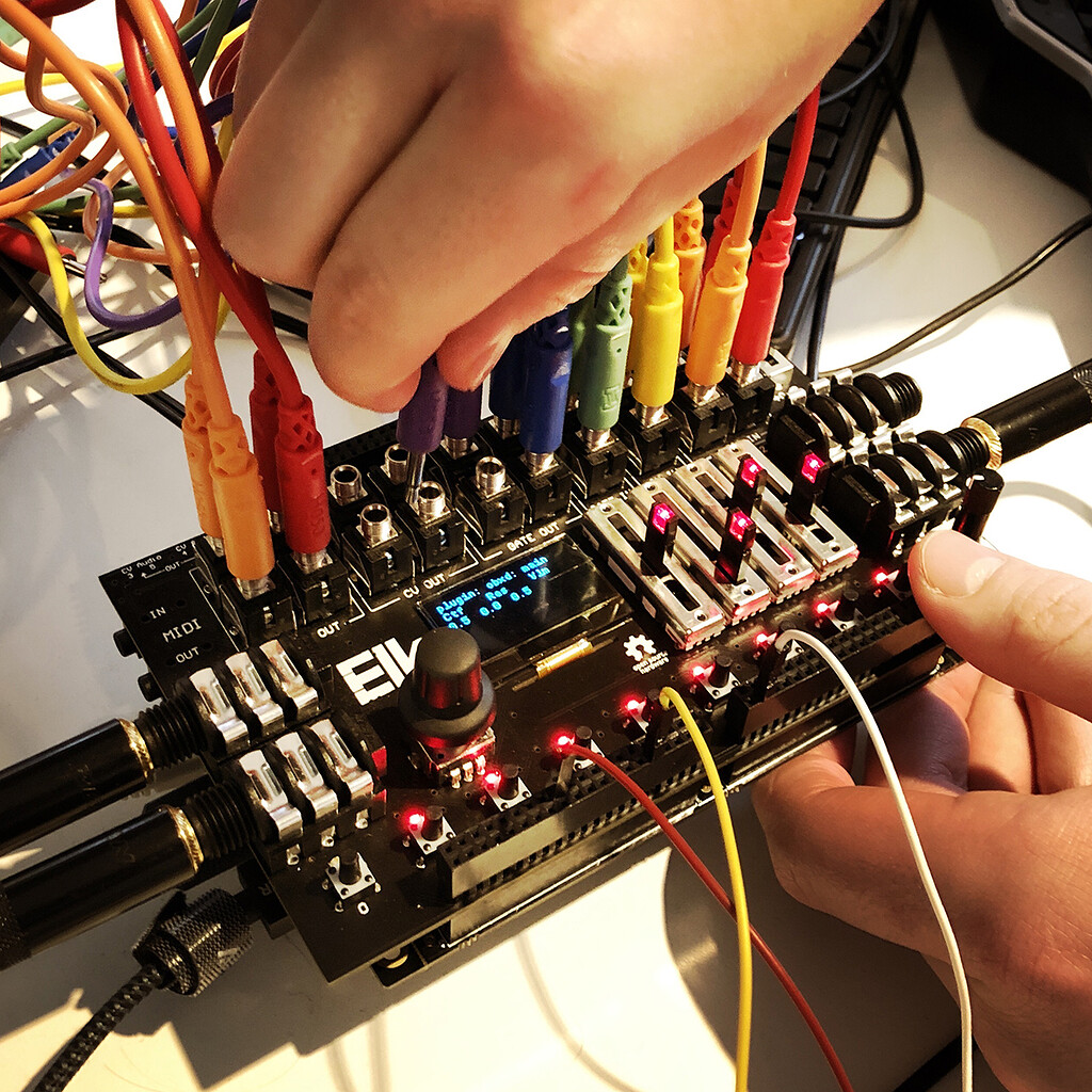BLACKBOARD the Elk Pi Breakout / Controller board Hardware Elk